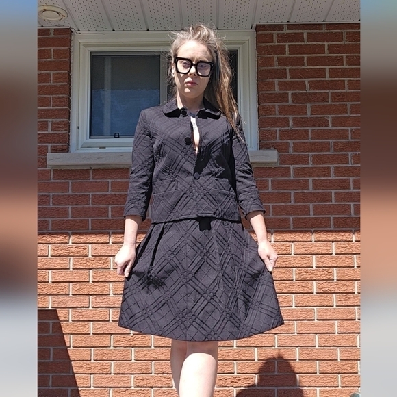 Talbot's 2 piece jacket and skirt set. Like new! Size 4. - Picture 1 of 14